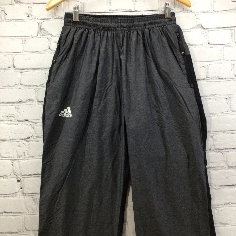 Adidas Athletic Pants Mens Sz M Med Black Zippered‎ Ankles and Pockets